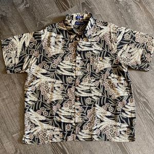 Chereskin Hawaiian shirt